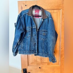 Vintage Marlboro Country Store Blue Denim Jacket with Leather Brown Collar